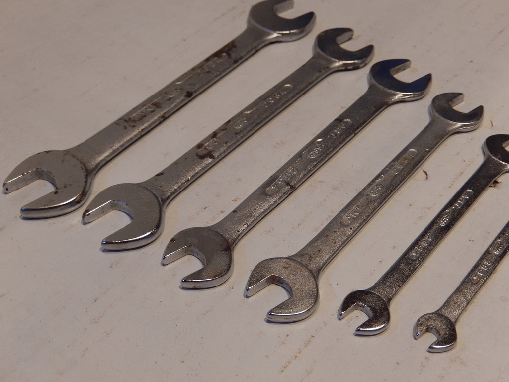 Maserati Tool Kit Chrome Vanadium Wrench Set
