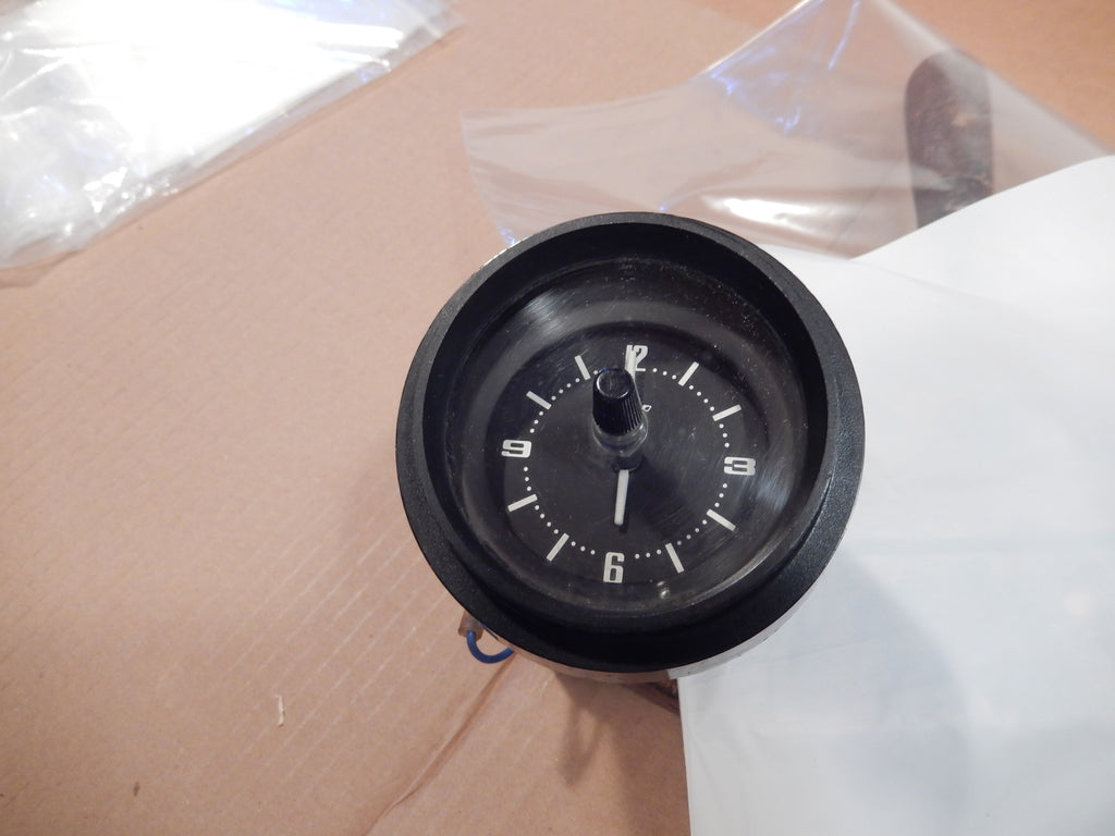 Datsun 240Z Dashboard Clock
