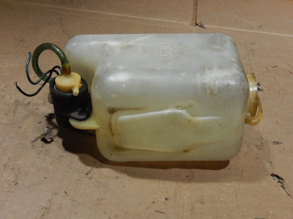 Datsun 240Z 1972 Washer Bottle – Maserati Compound