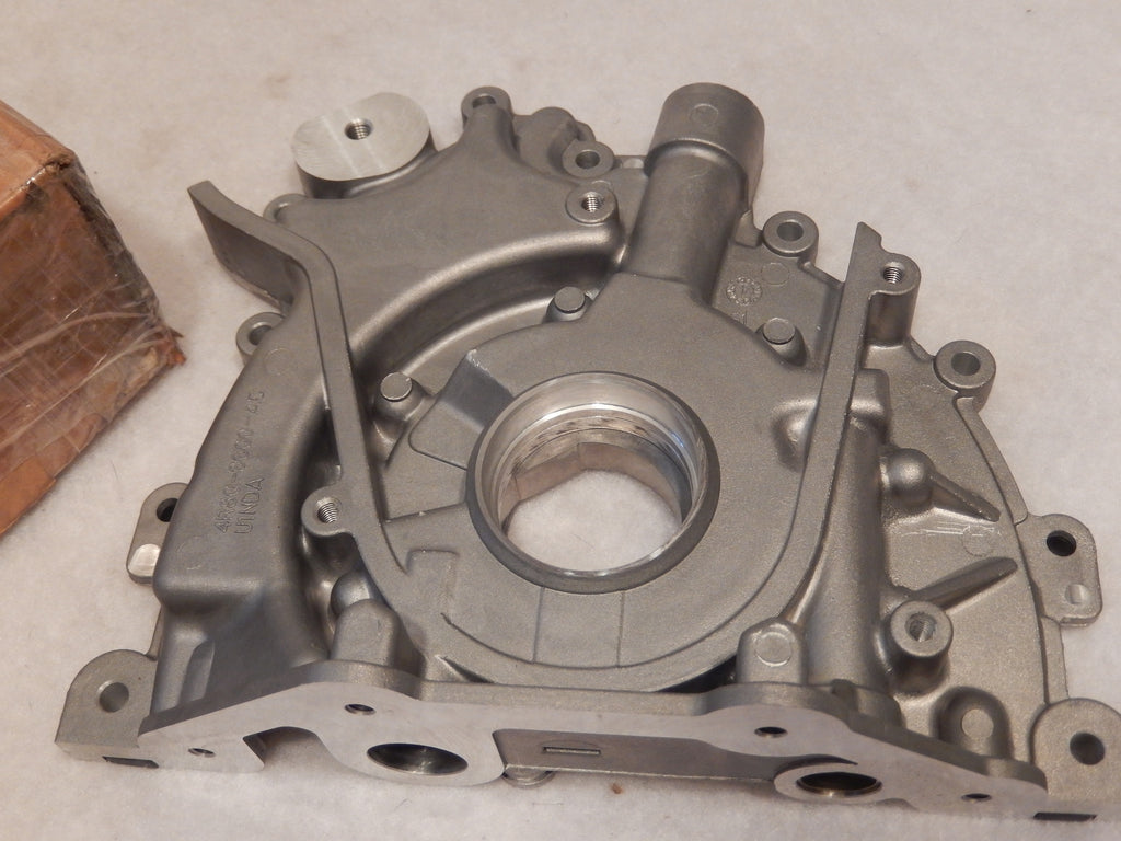 Range Rover Sport NOS , NEW 2.7 and 3.0 Engine Oil Pump