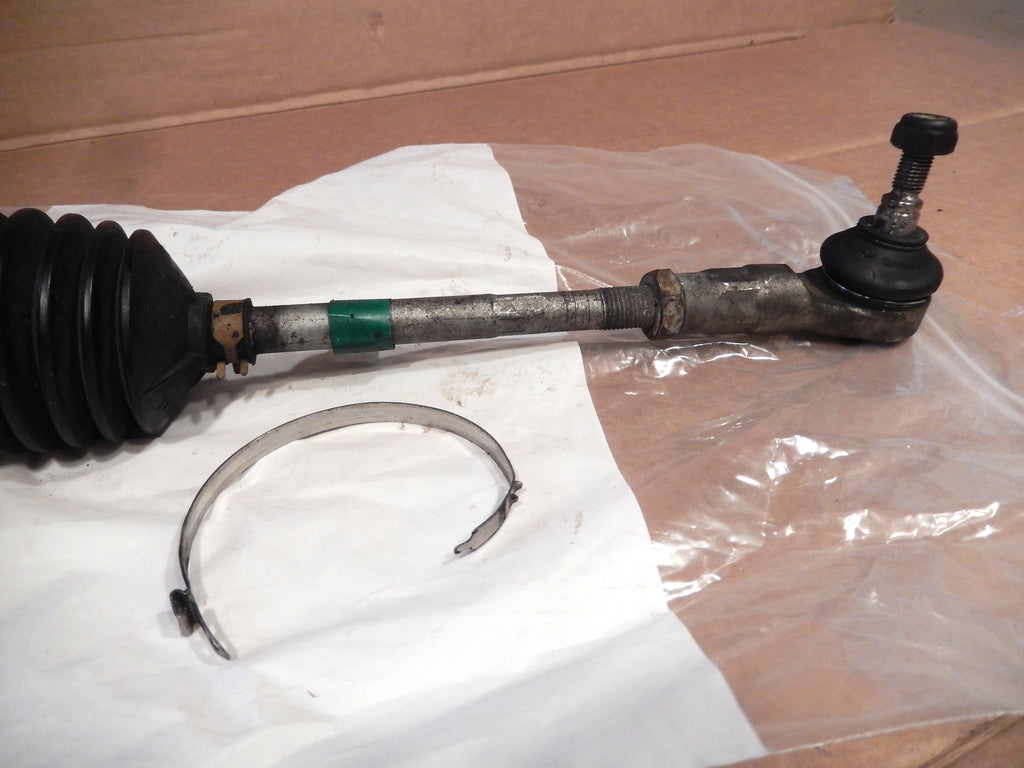 Maserati Quattroporte Driver's Side Inner and Outer Tie Rod SKU # 208